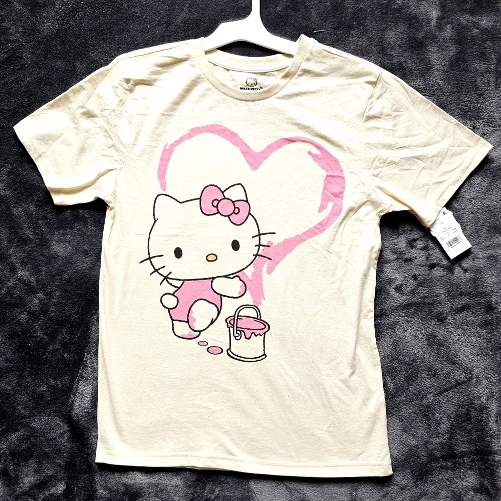 NWT unisex adult men / women hello kitty t-shirt, Valentine's, Easter, summer